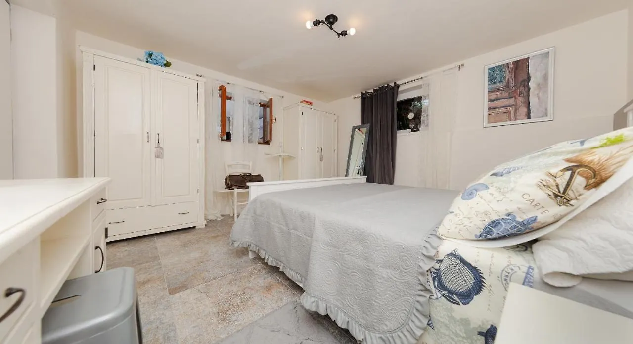 Apartment Casa Mia - Apartman Zara Medulin Croatia