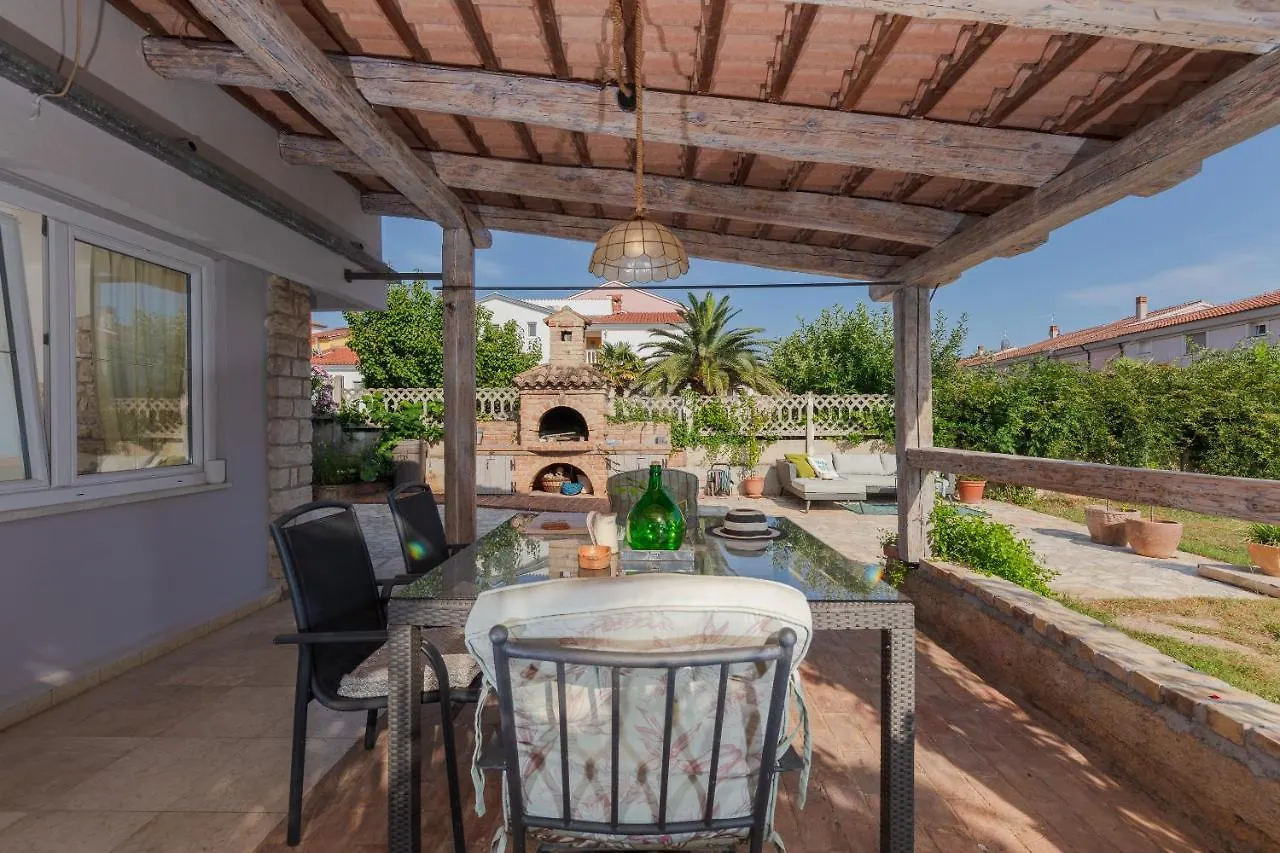 Apartment Casa Mia - Apartman Zara Medulin Croatia